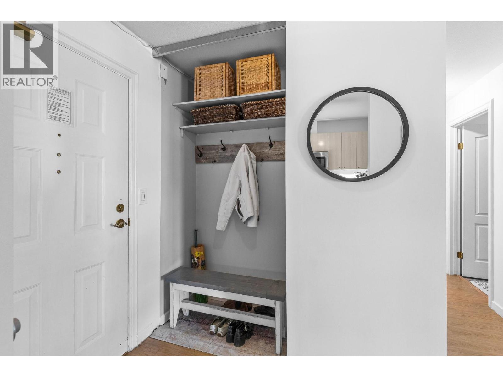 3157 Casorso Road Unit# 105