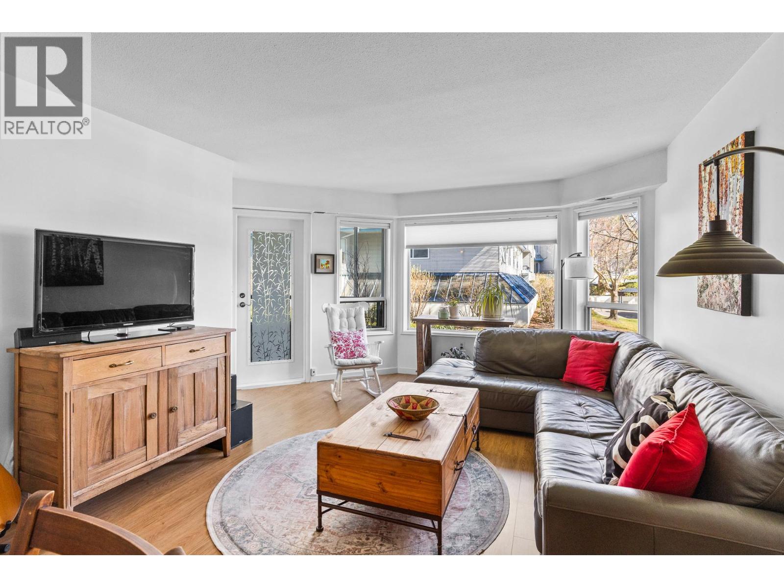3157 Casorso Road Unit# 105