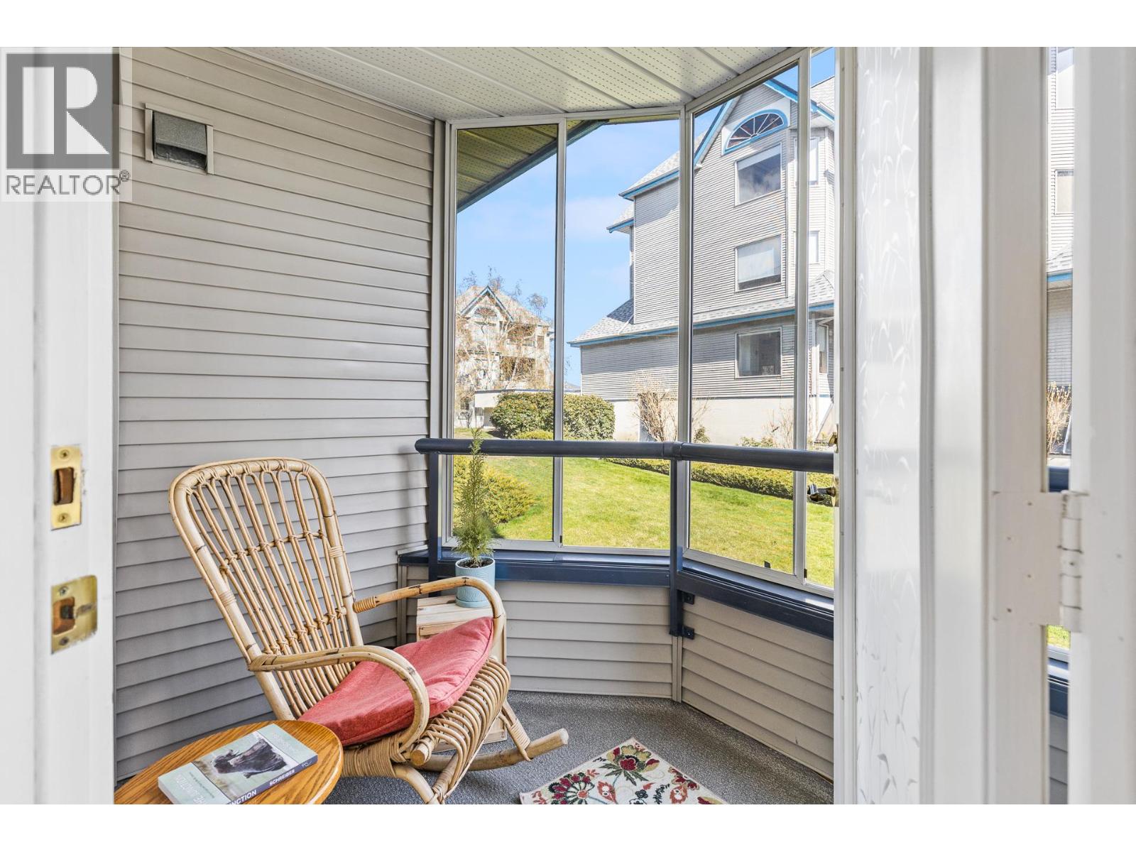 3157 Casorso Road Unit# 105