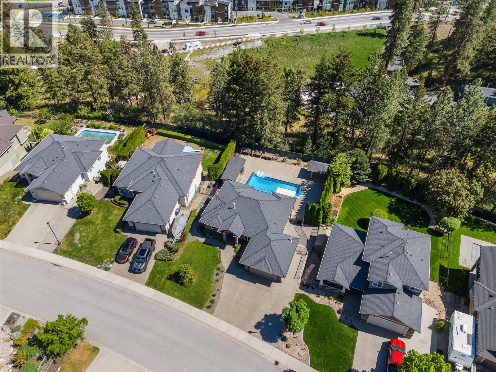 2413 Cobblestone Road