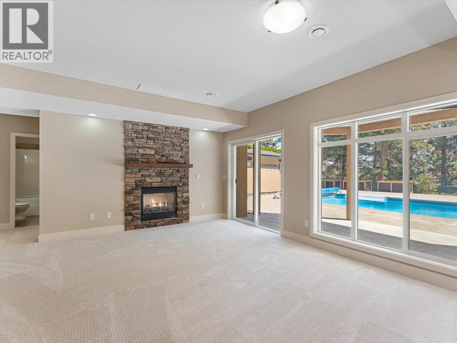 2413 Cobblestone Road