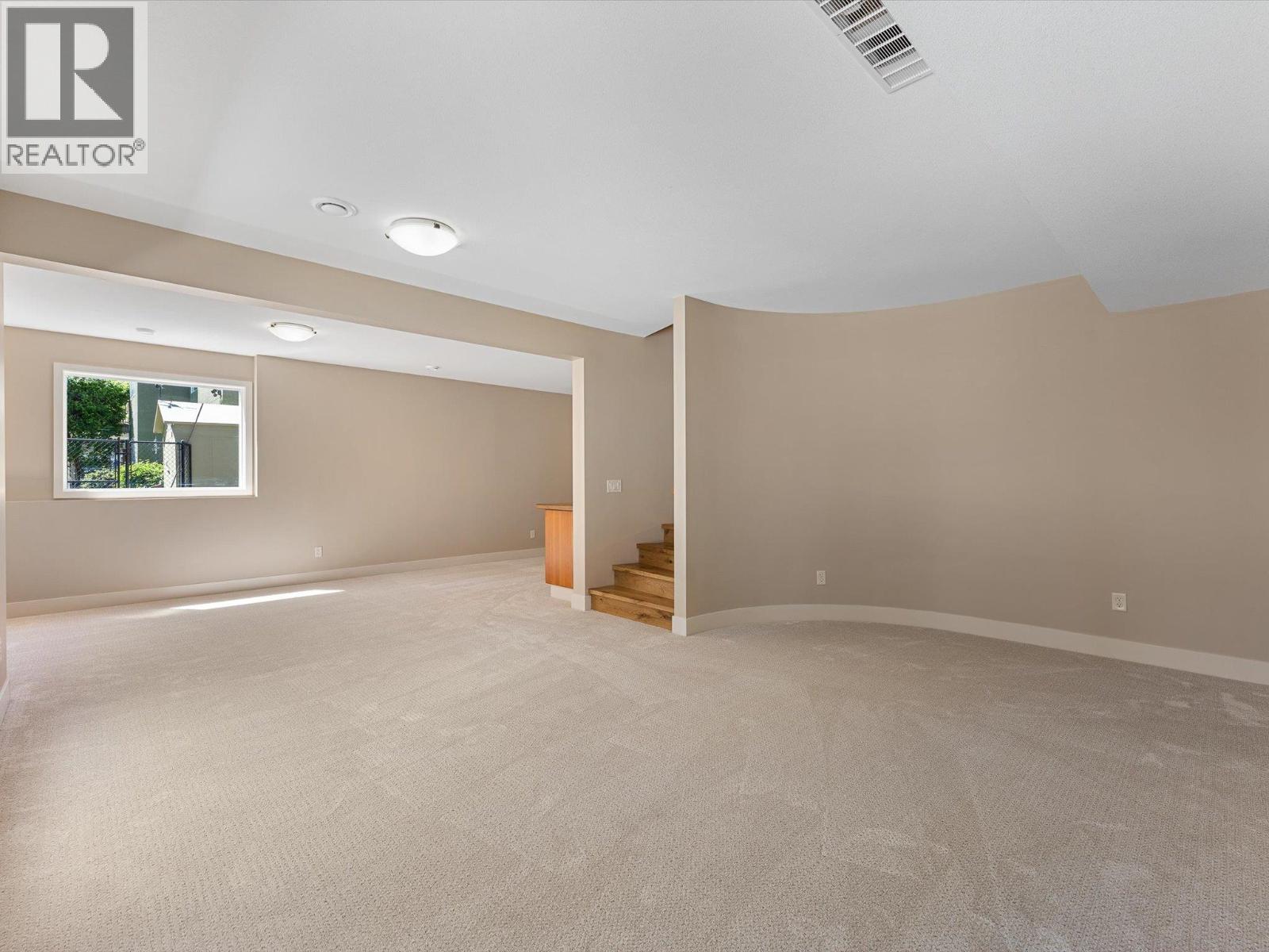 2413 Cobblestone Road