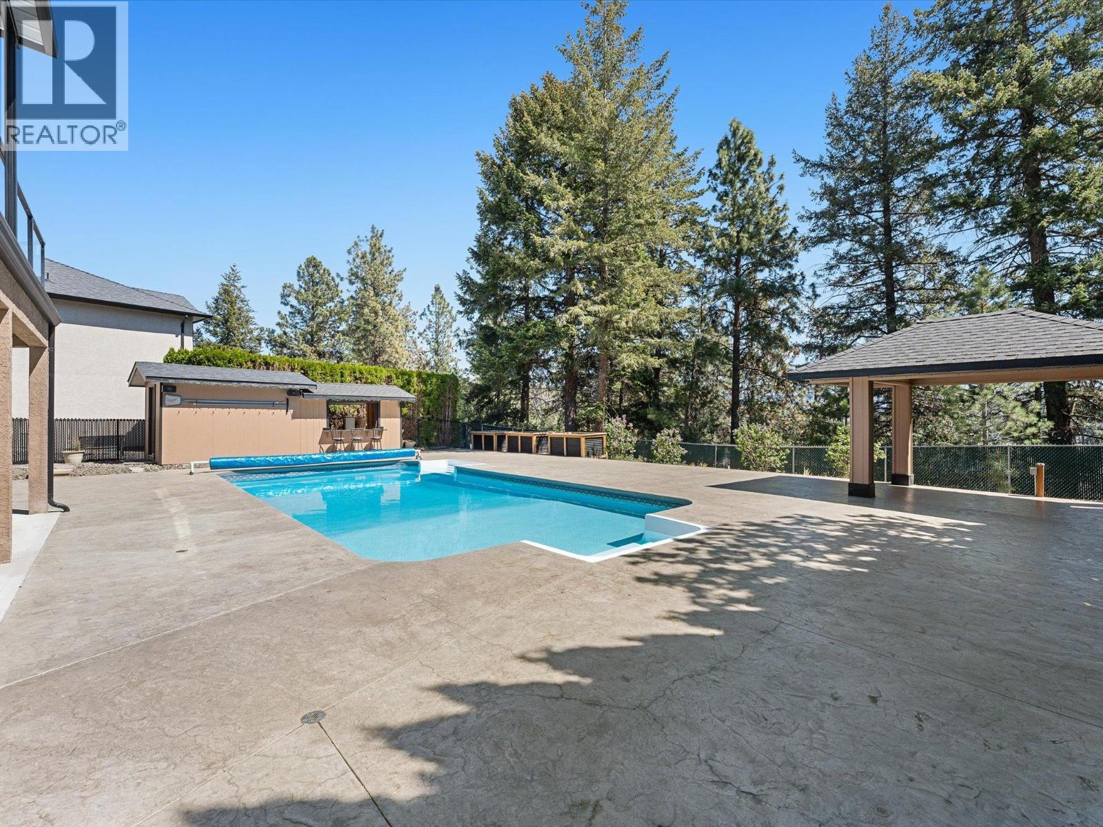 2413 Cobblestone Road