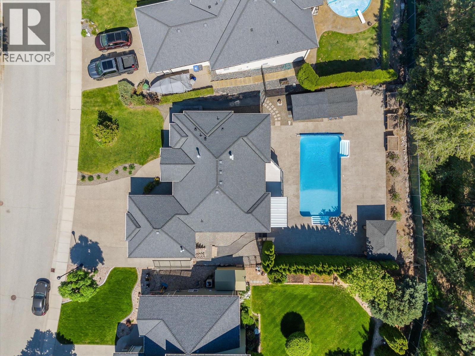 2413 Cobblestone Road