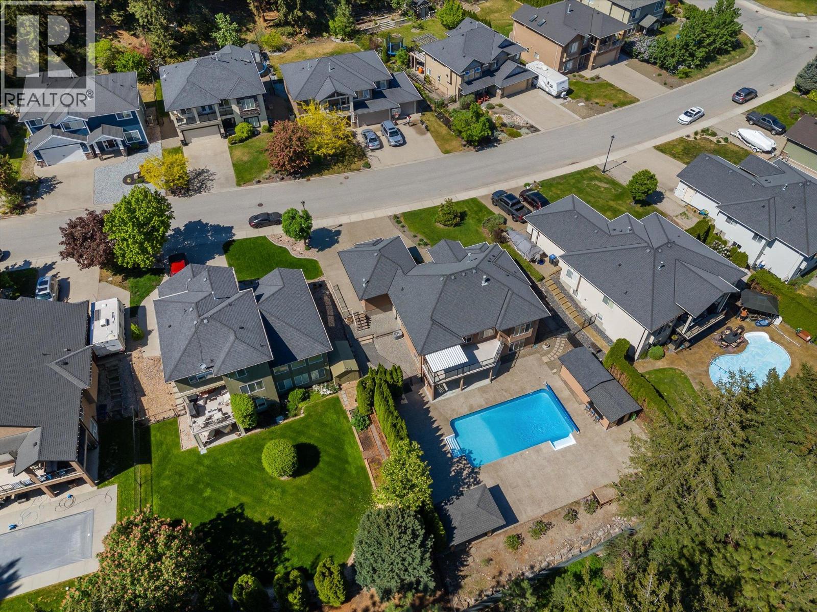 2413 Cobblestone Road