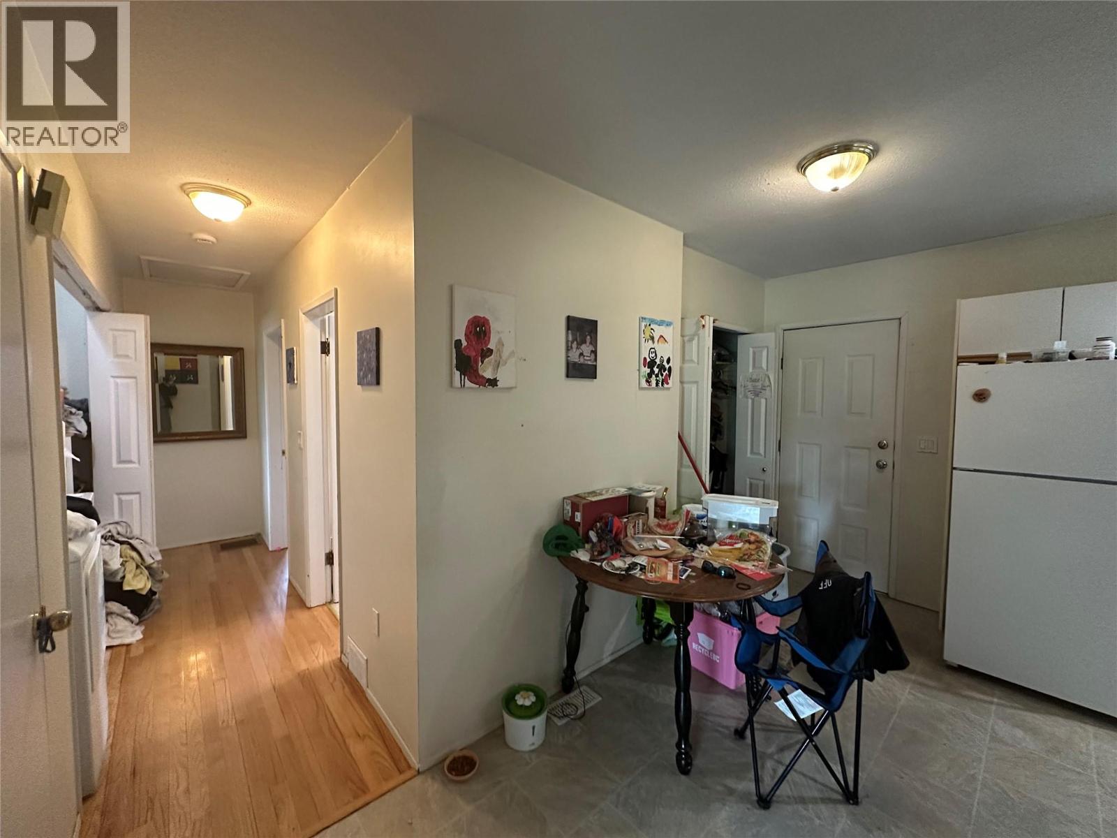 432 Wardlaw Avenue