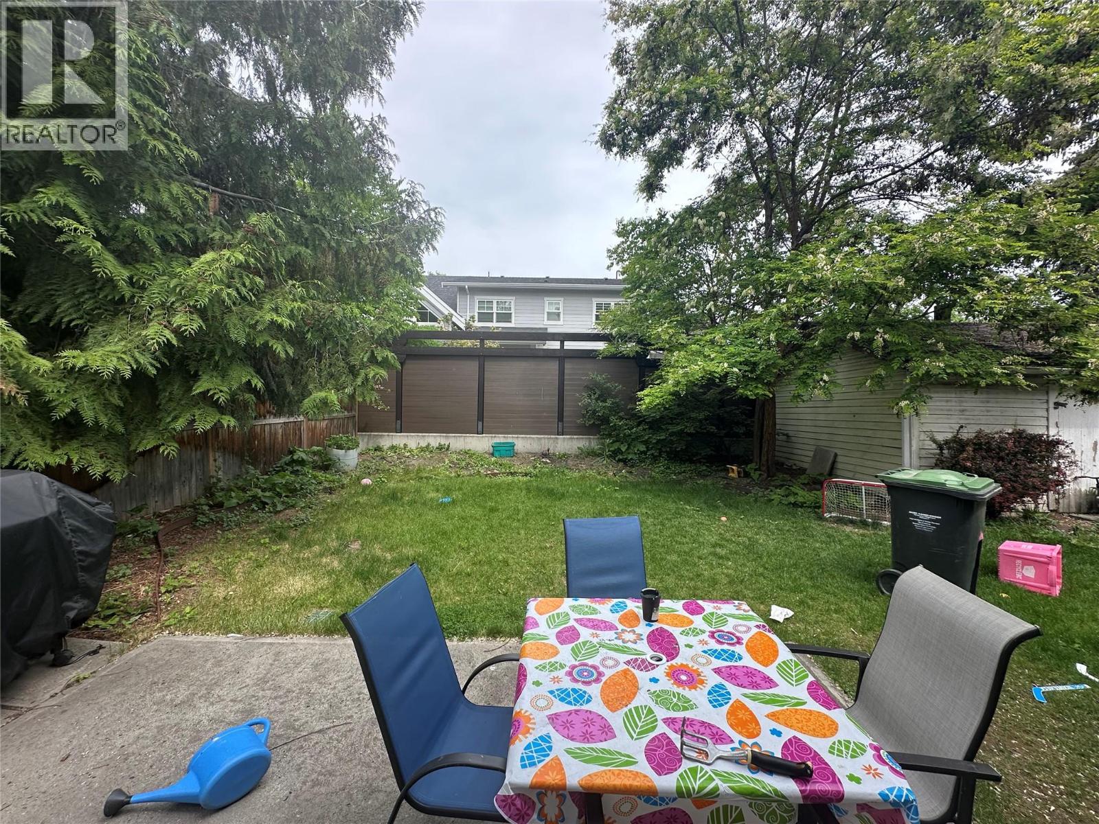 432 Wardlaw Avenue