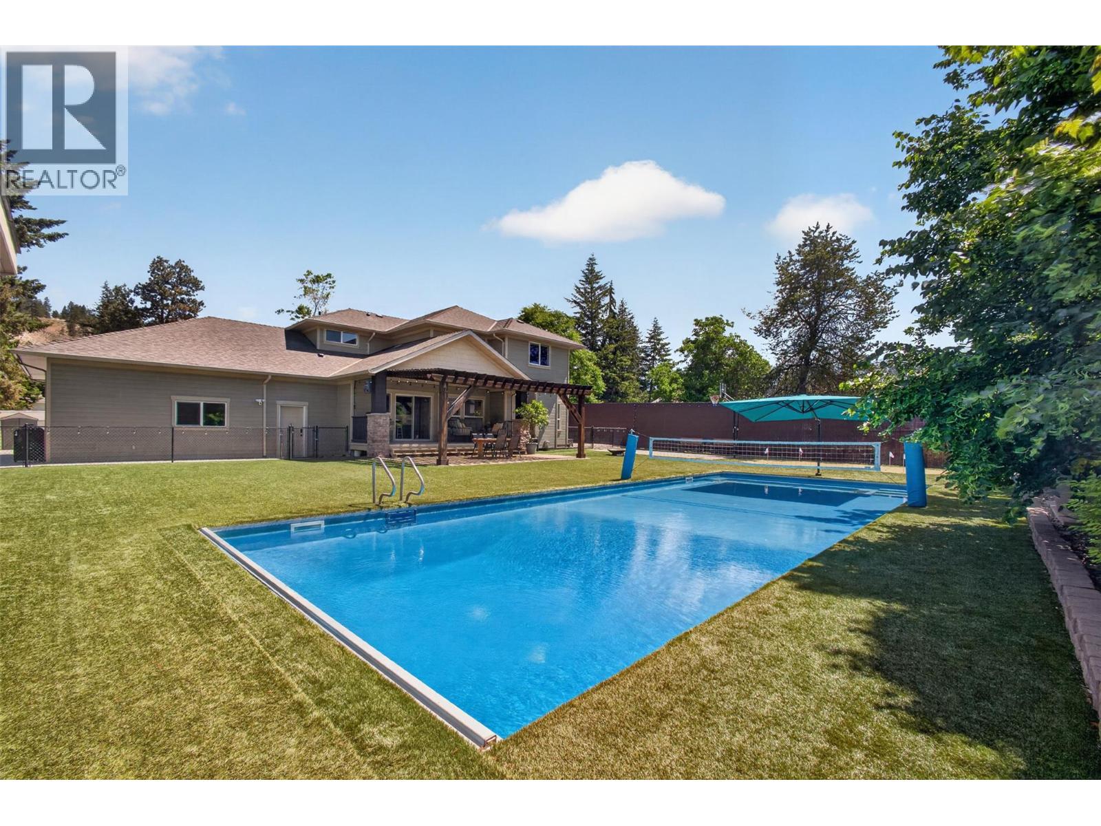4588 Raymer Road