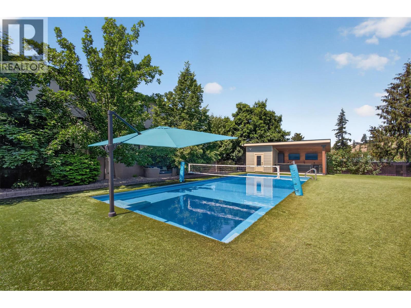 4588 Raymer Road