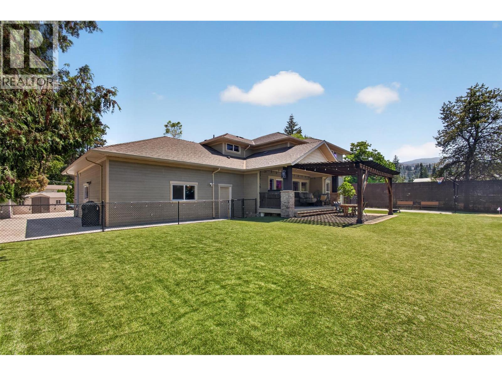 4588 Raymer Road