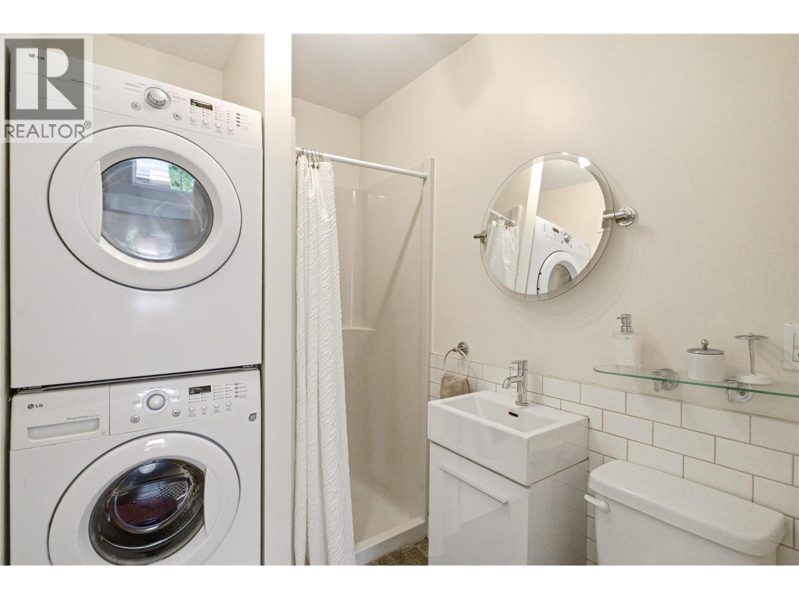 4337 Dunvegan Court
