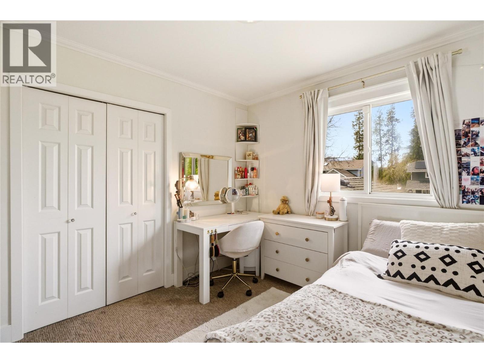 4337 Dunvegan Court