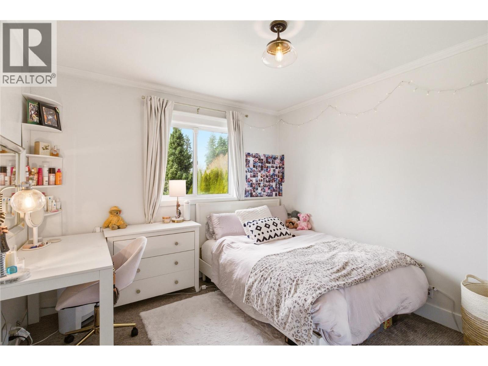 4337 Dunvegan Court