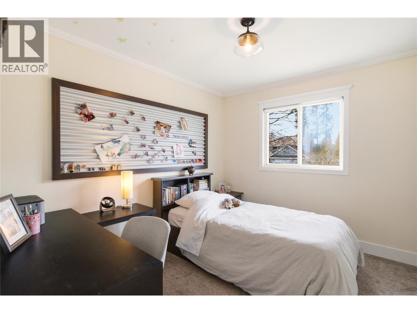 4337 Dunvegan Court