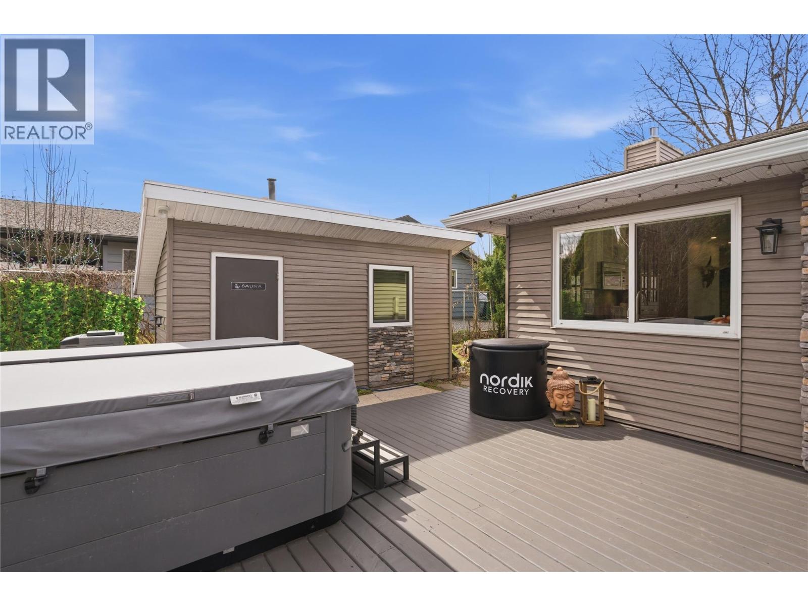 4337 Dunvegan Court