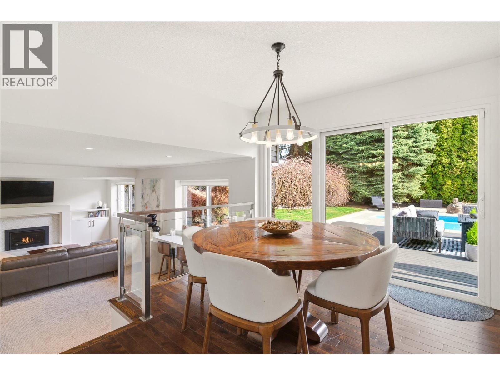 4337 Dunvegan Court