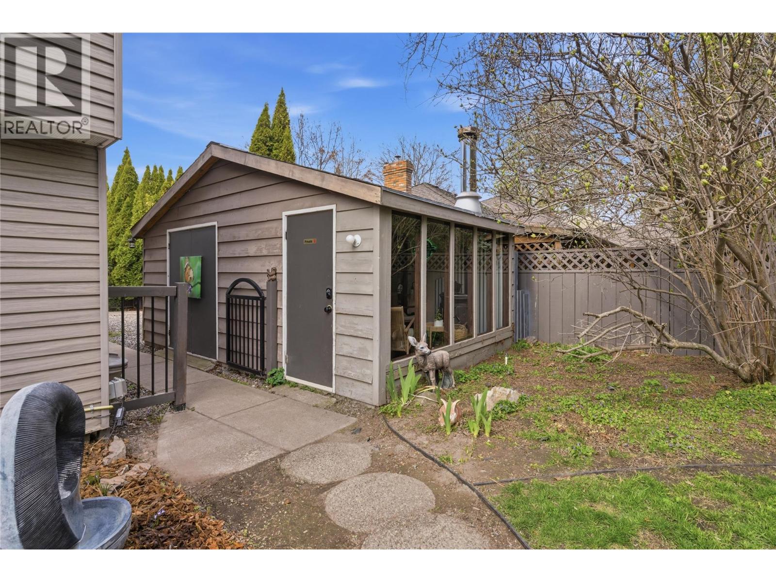 4337 Dunvegan Court