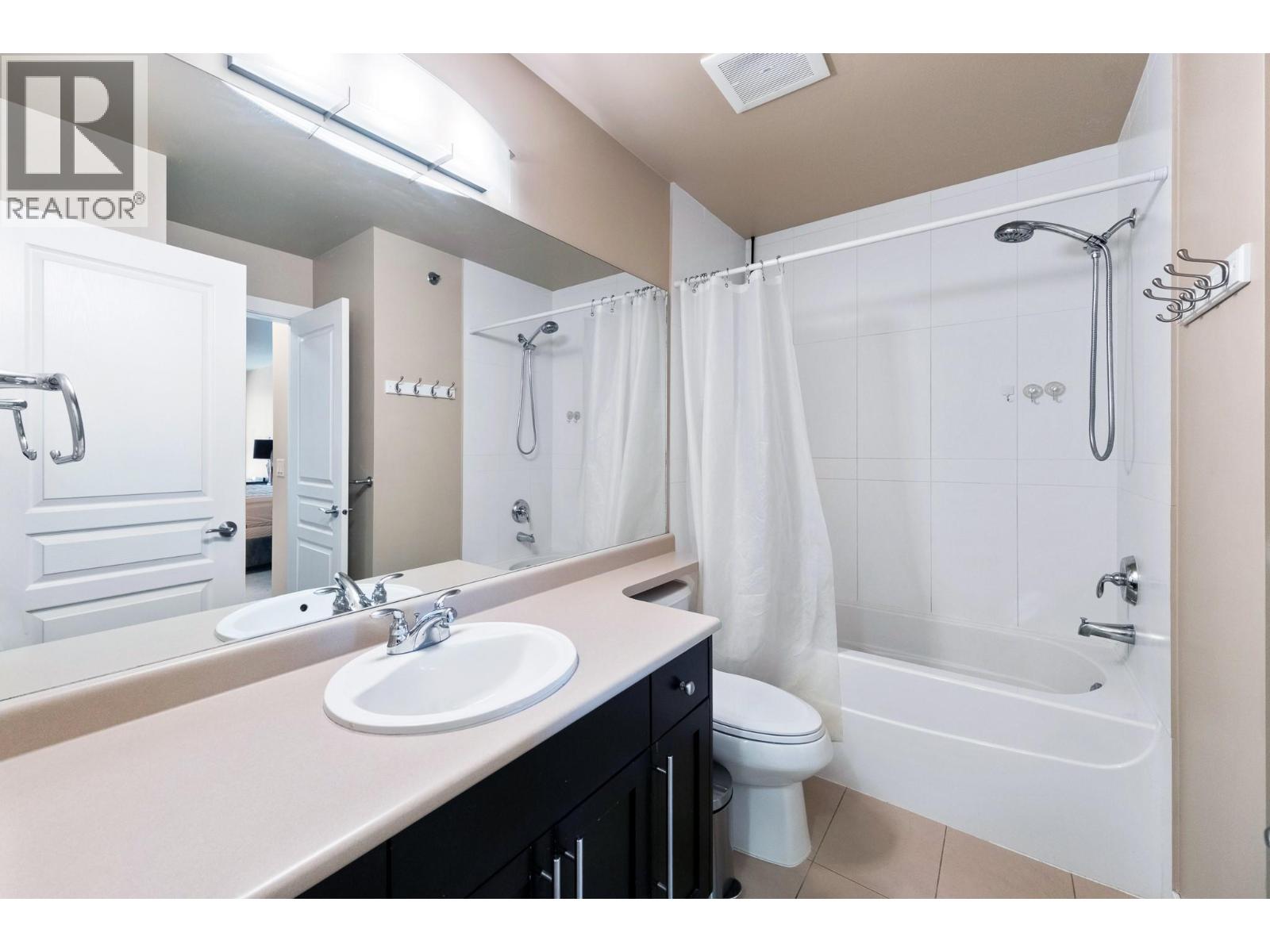 1089 Sunset Drive Unit# 402