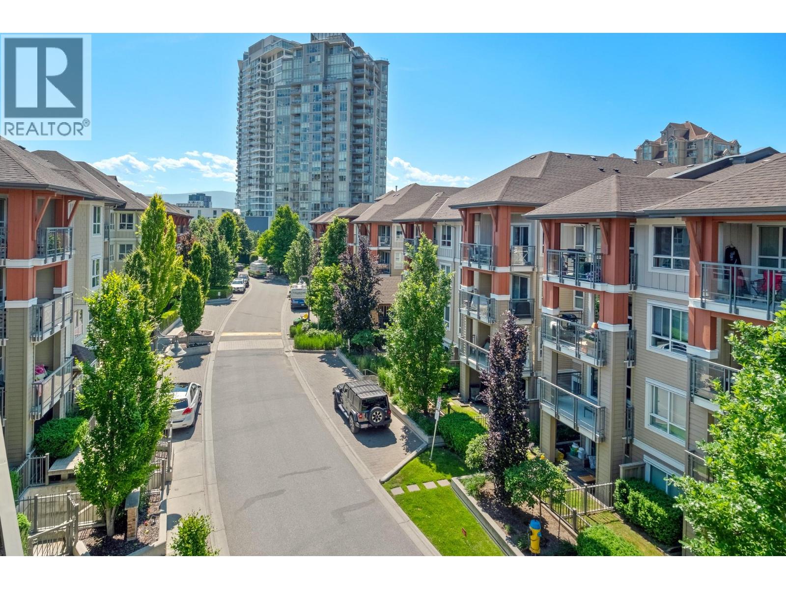 1089 Sunset Drive Unit# 402