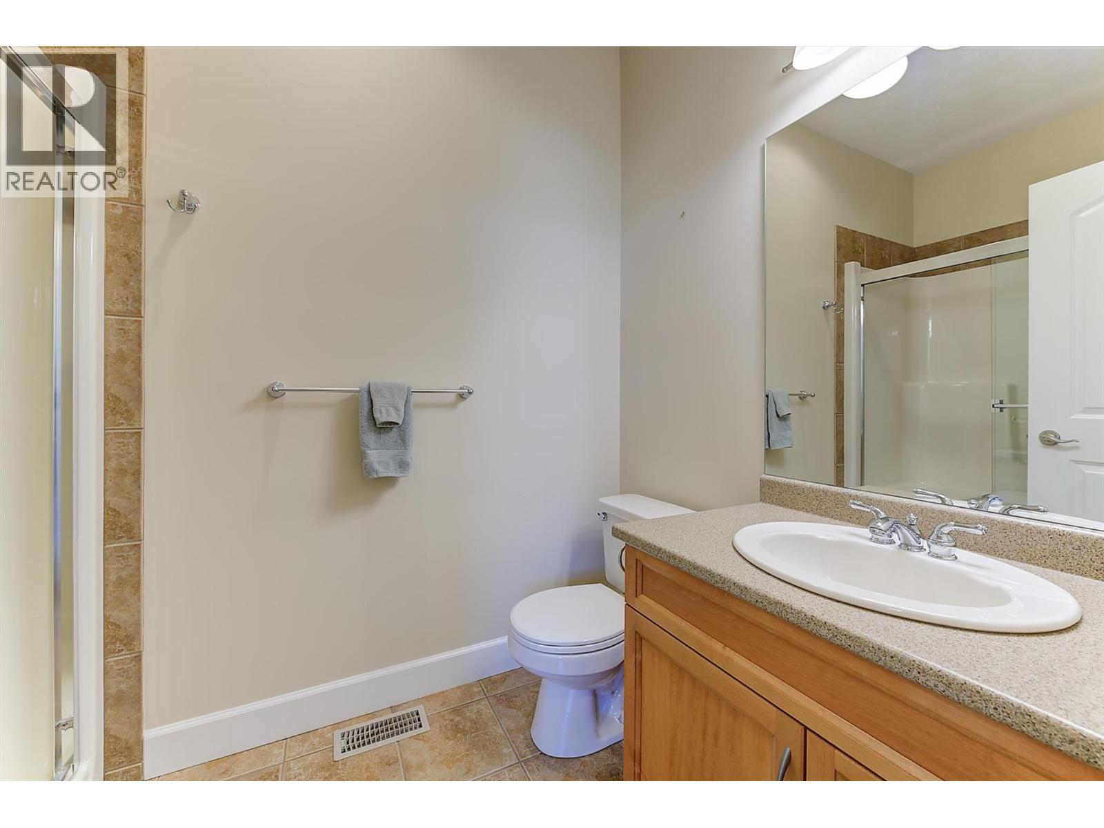 4035 Gellatly Road S Unit# 135