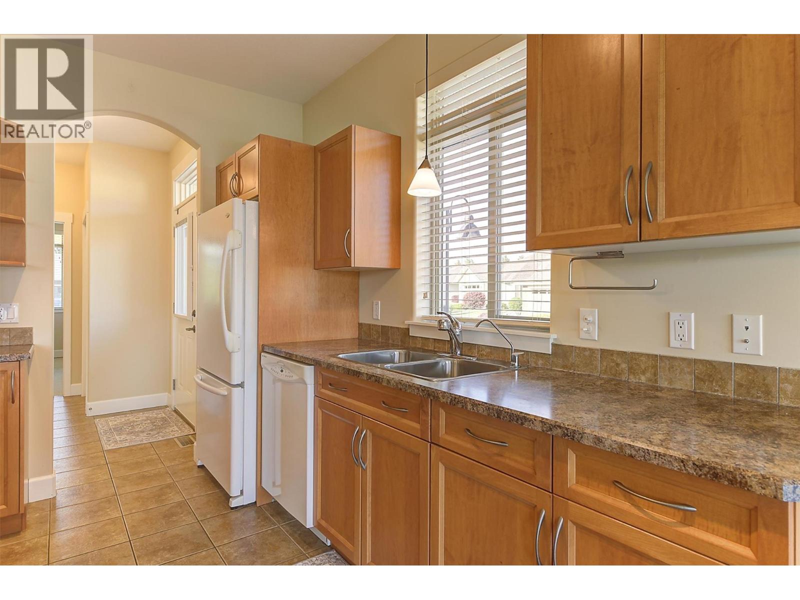 4035 Gellatly Road S Unit# 135