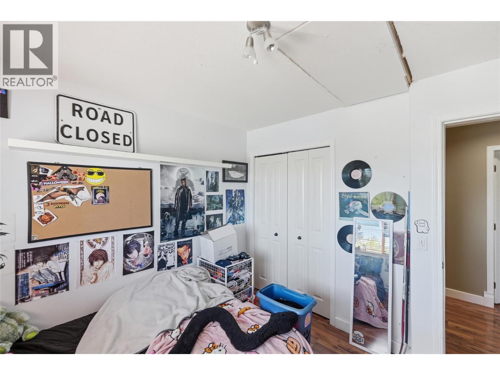 3528 Glen Eagles Drive