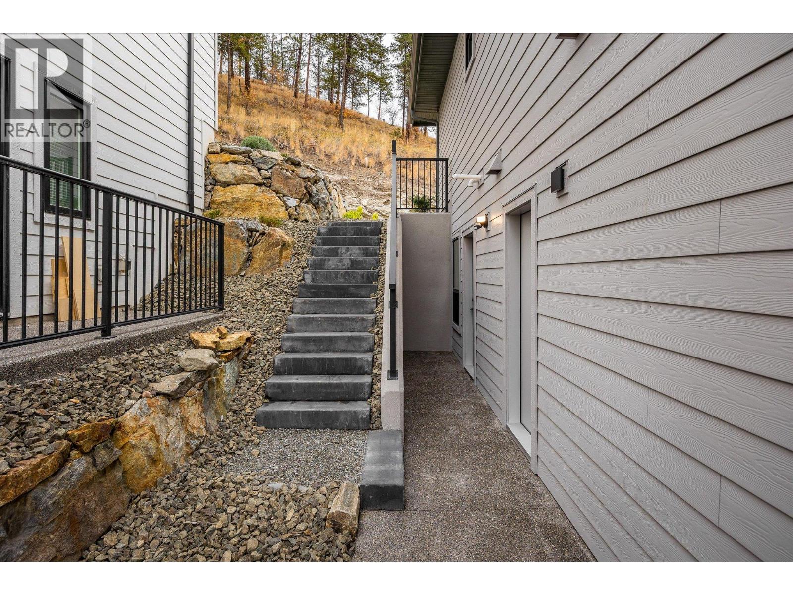 1437 April Springs Court