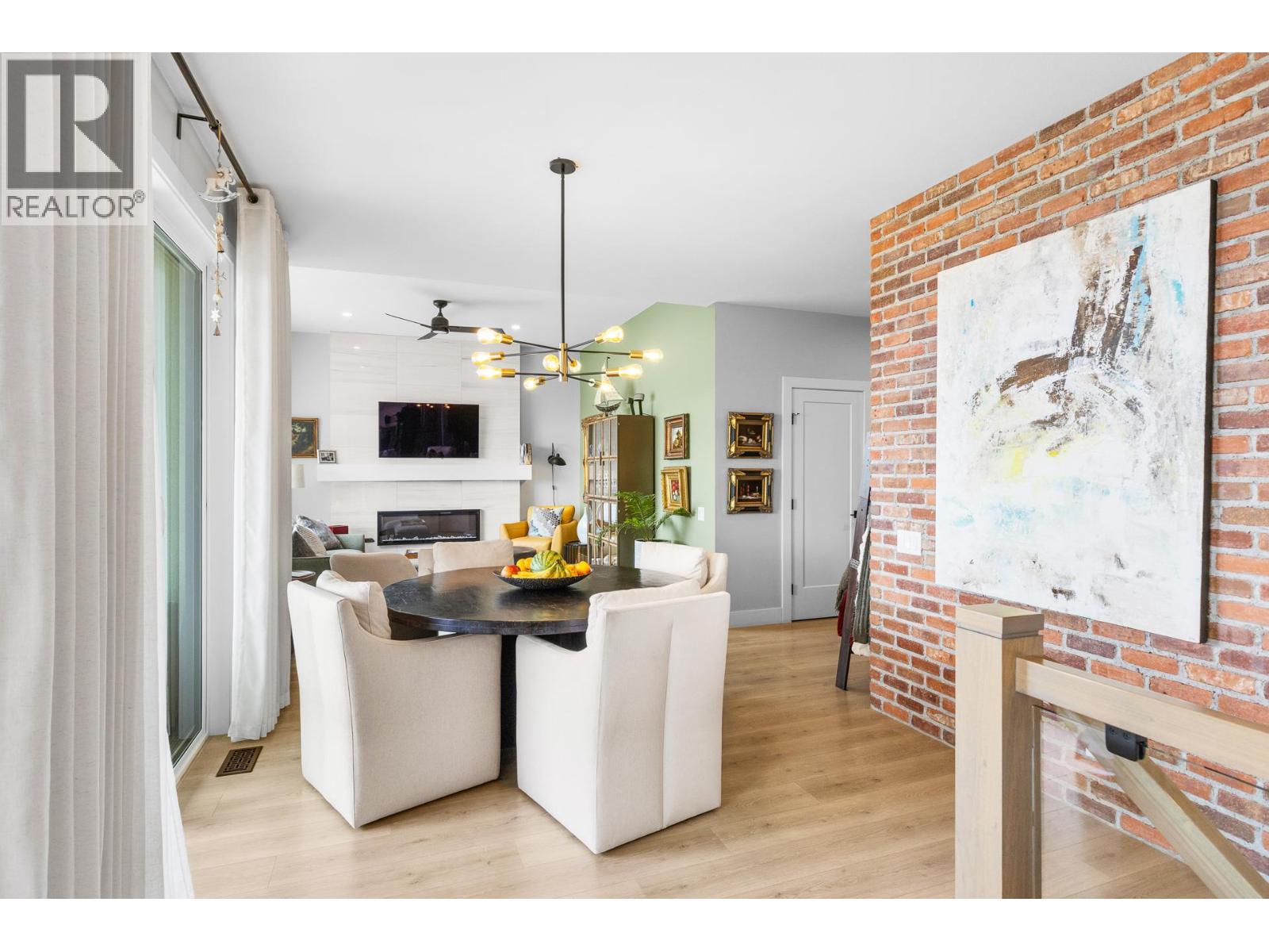 796 Kuipers Crescent Unit# 2