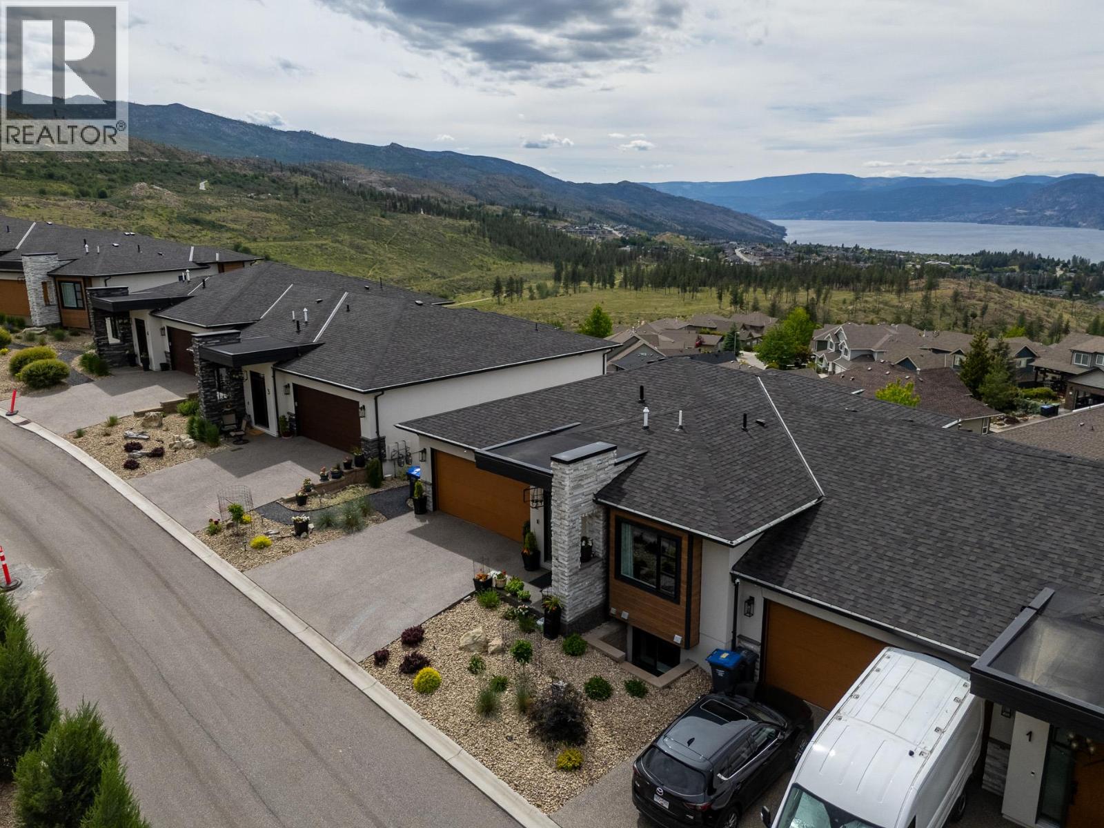 796 Kuipers Crescent Unit# 2