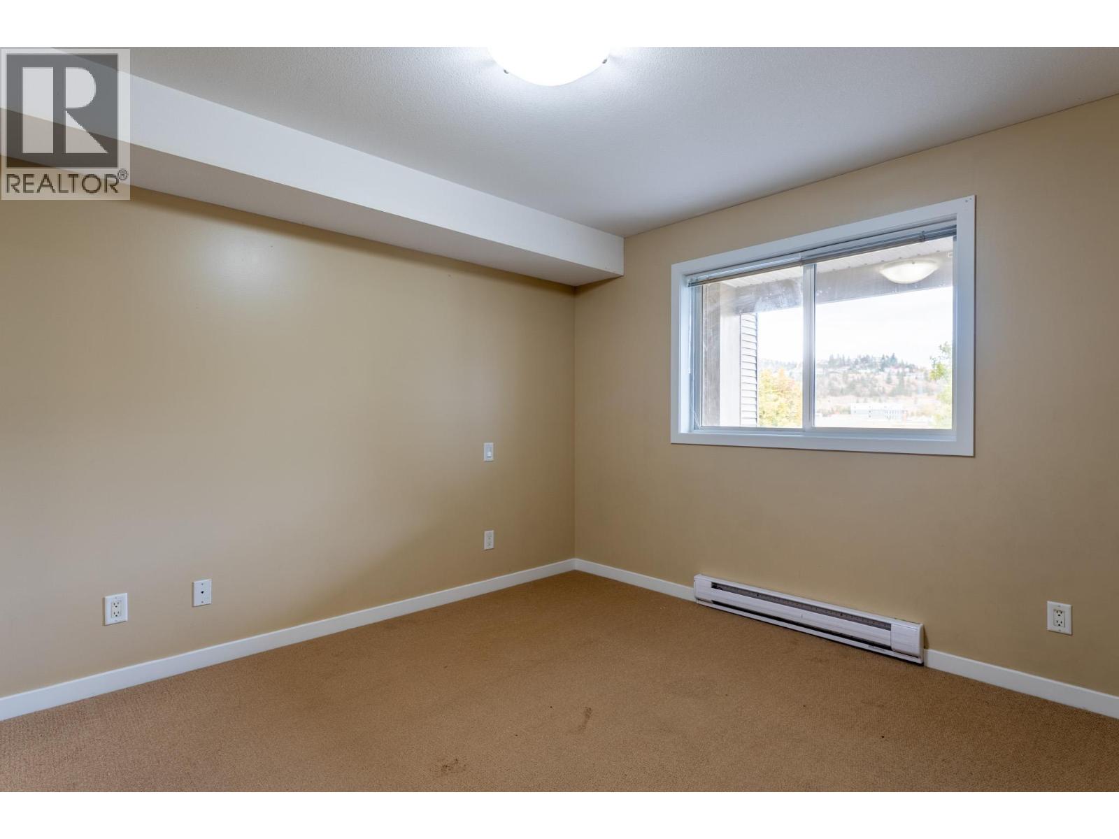 135 Ziprick Road Unit# 306