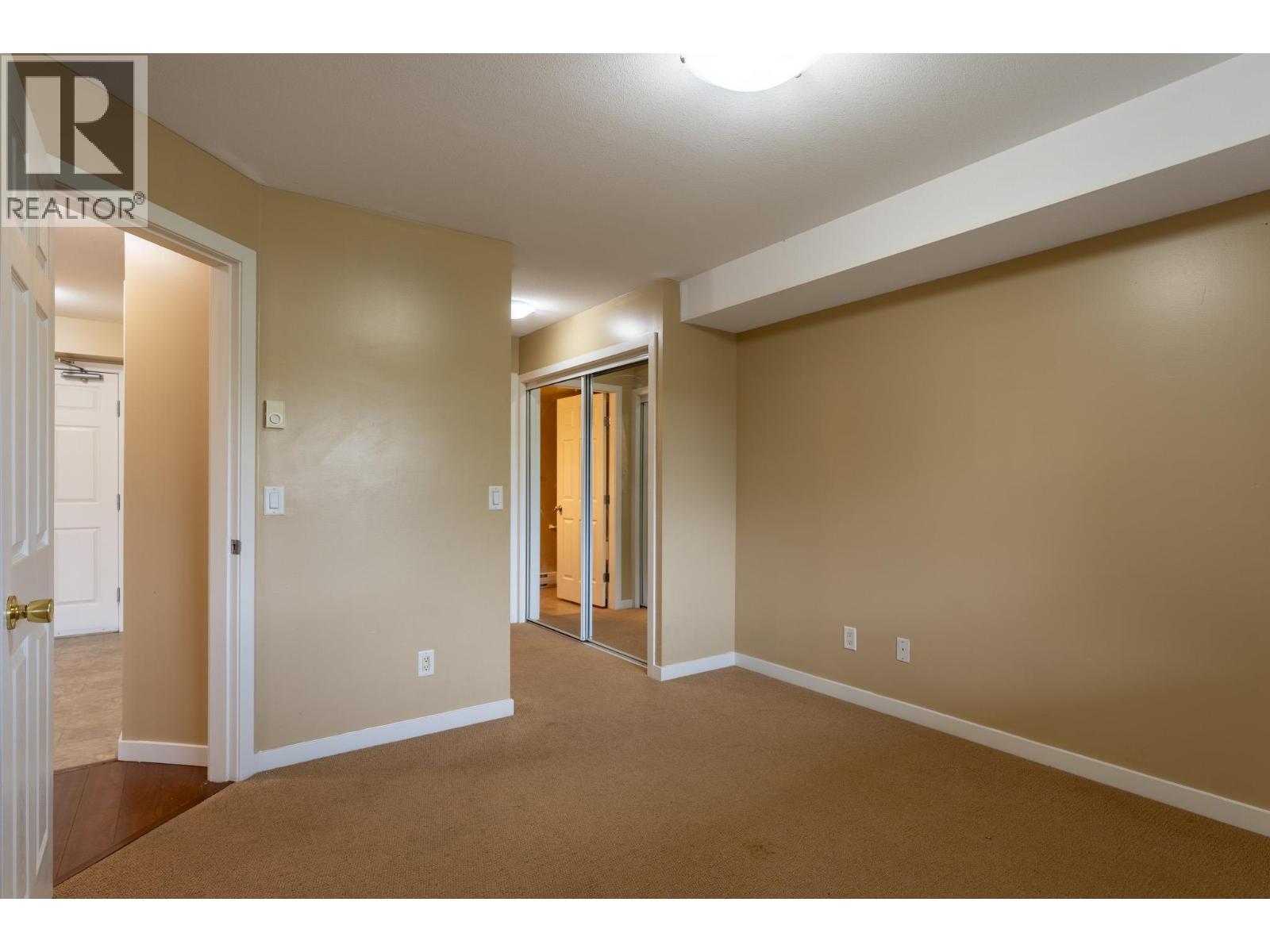 135 Ziprick Road Unit# 306