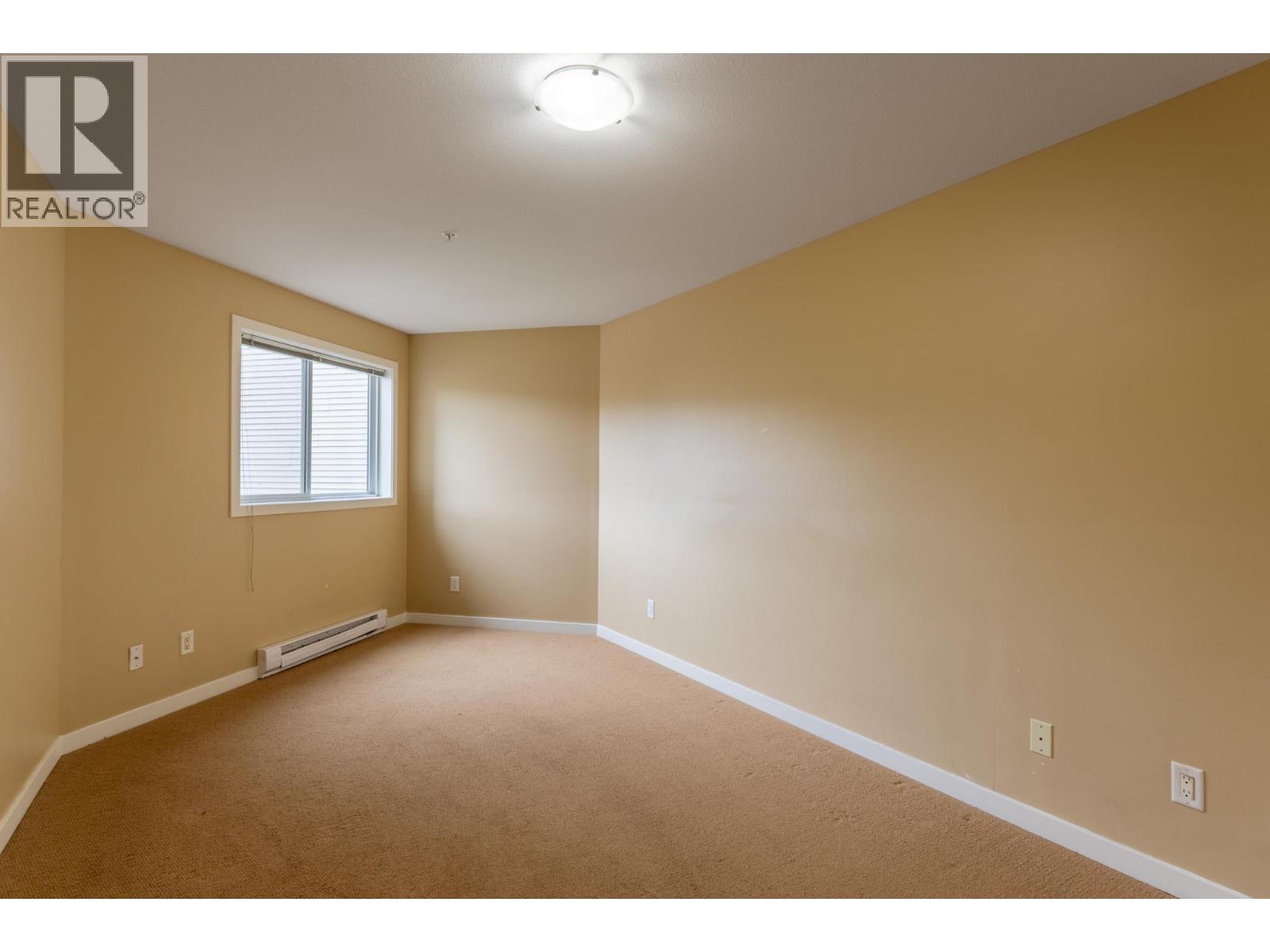 135 Ziprick Road Unit# 306