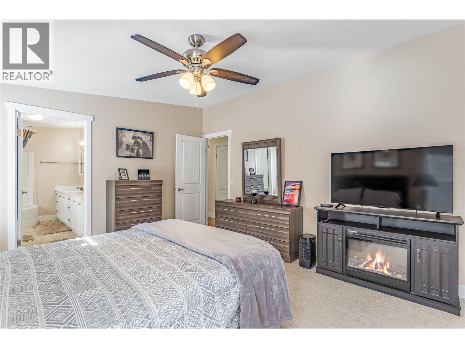 2440 Old Okanagan Highway Unit# 1303