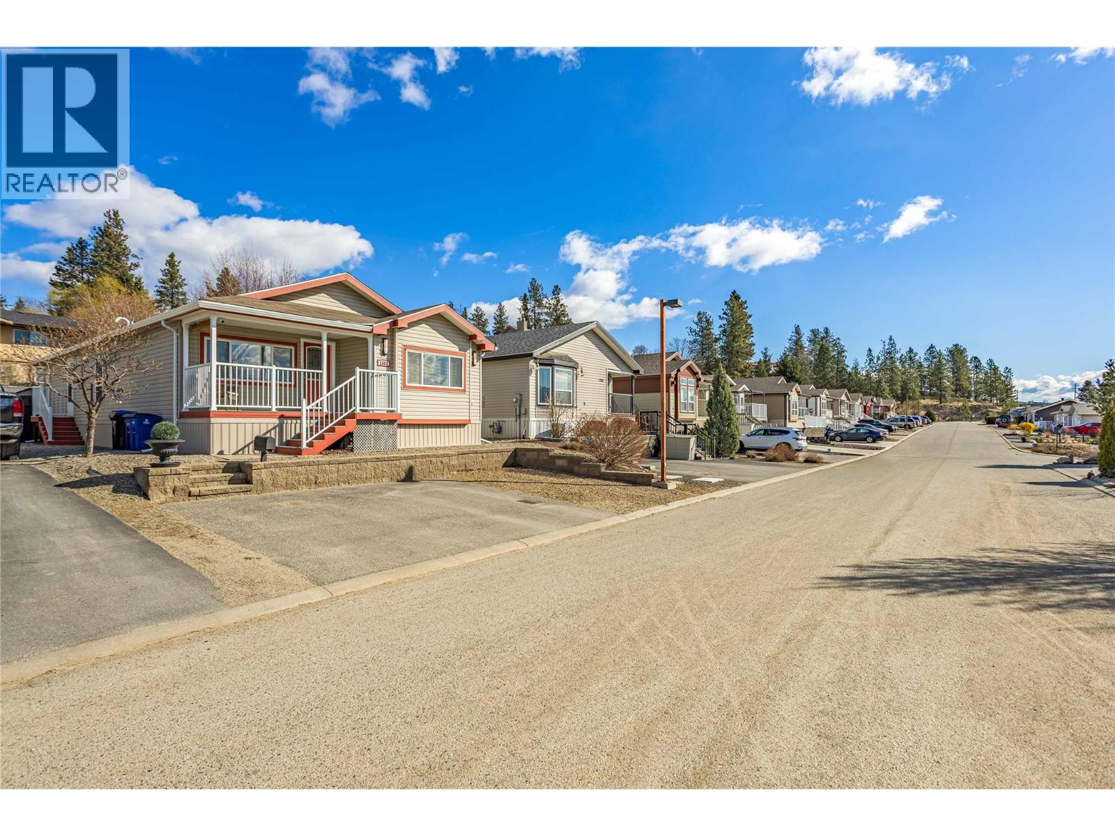 2440 Old Okanagan Highway Unit# 1303