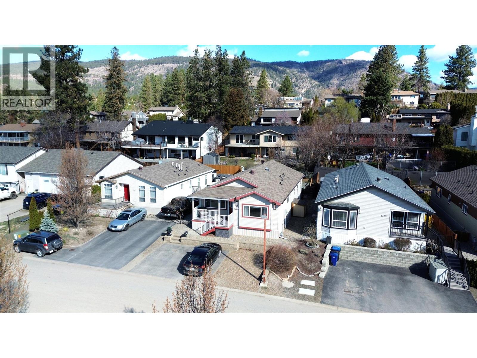 2440 Old Okanagan Highway Unit# 1303