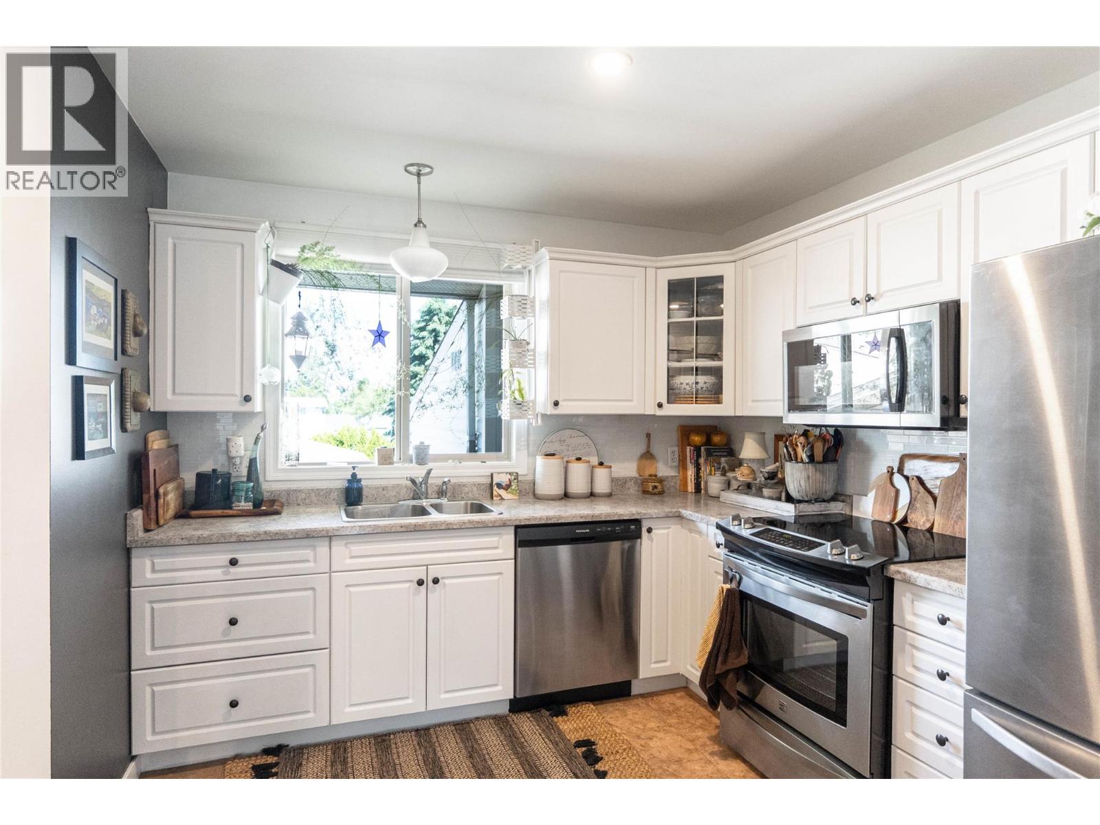 290 Hwy 33 E Unit# 207
