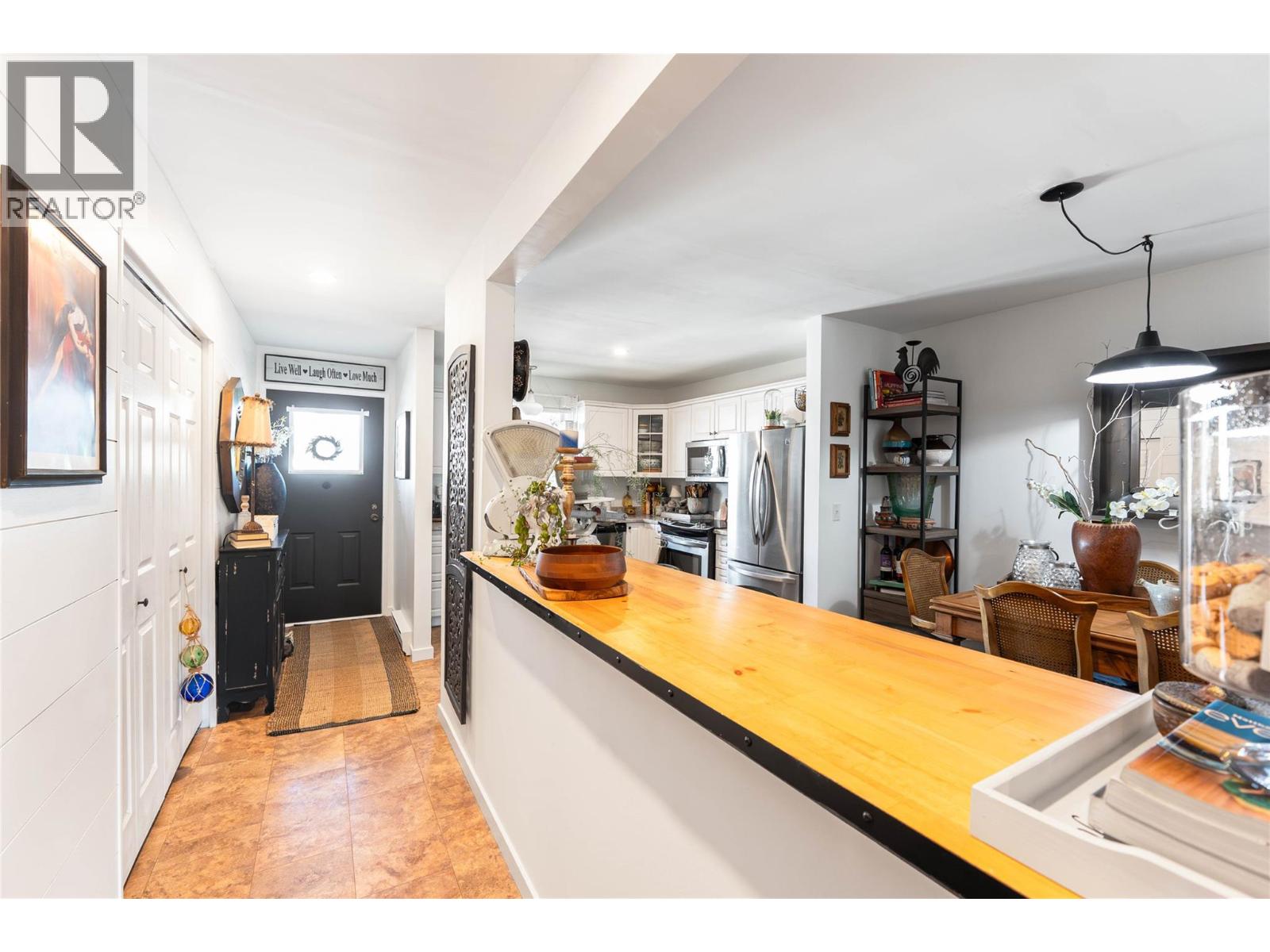 290 Hwy 33 E Unit# 207