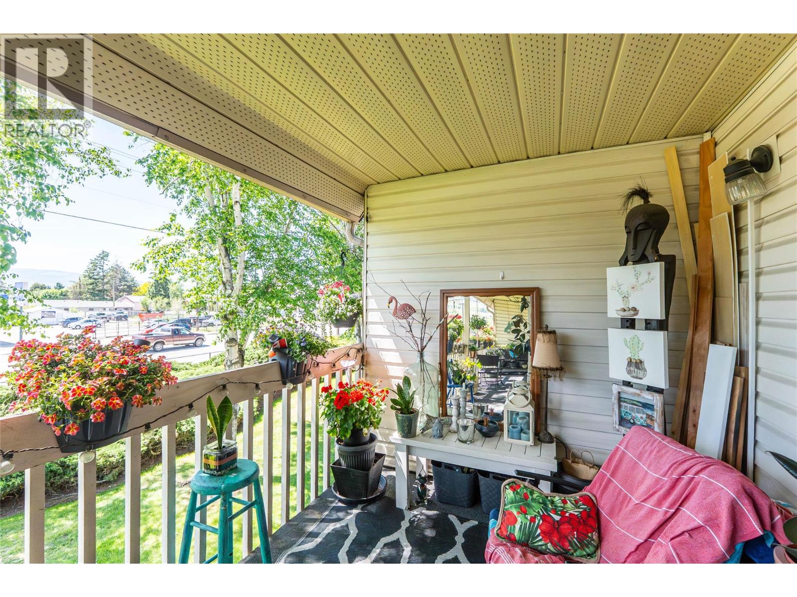 290 Hwy 33 E Unit# 207