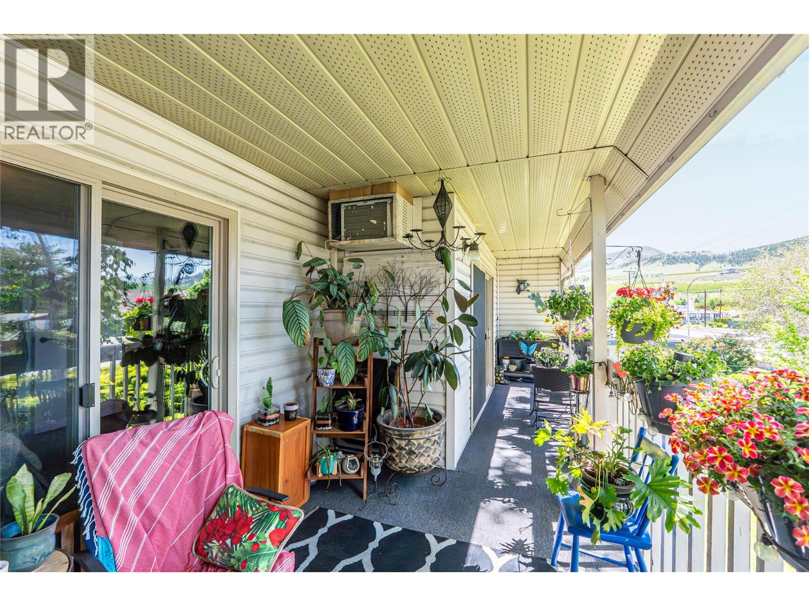 290 Hwy 33 E Unit# 207