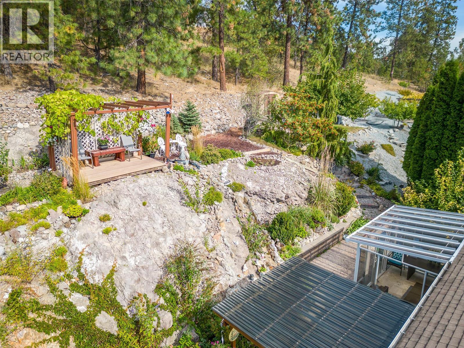 1056 Caledonia Way