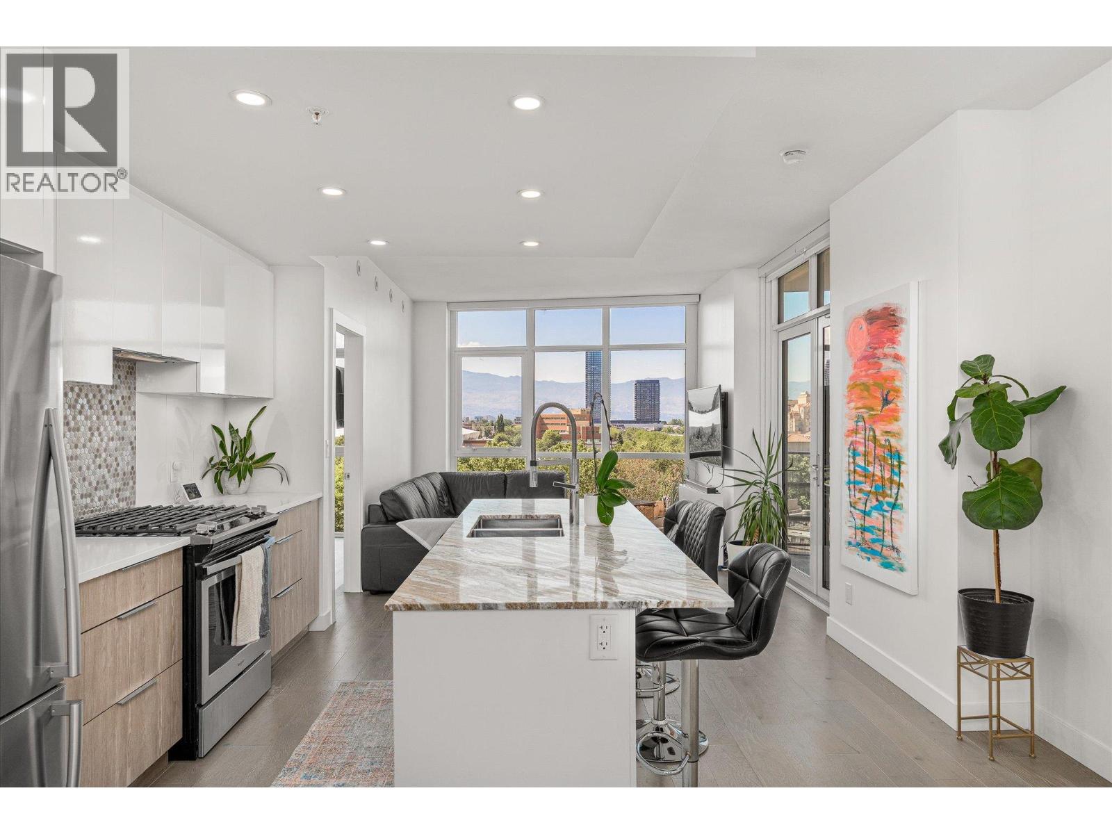 1151 Sunset Drive Unit# 601