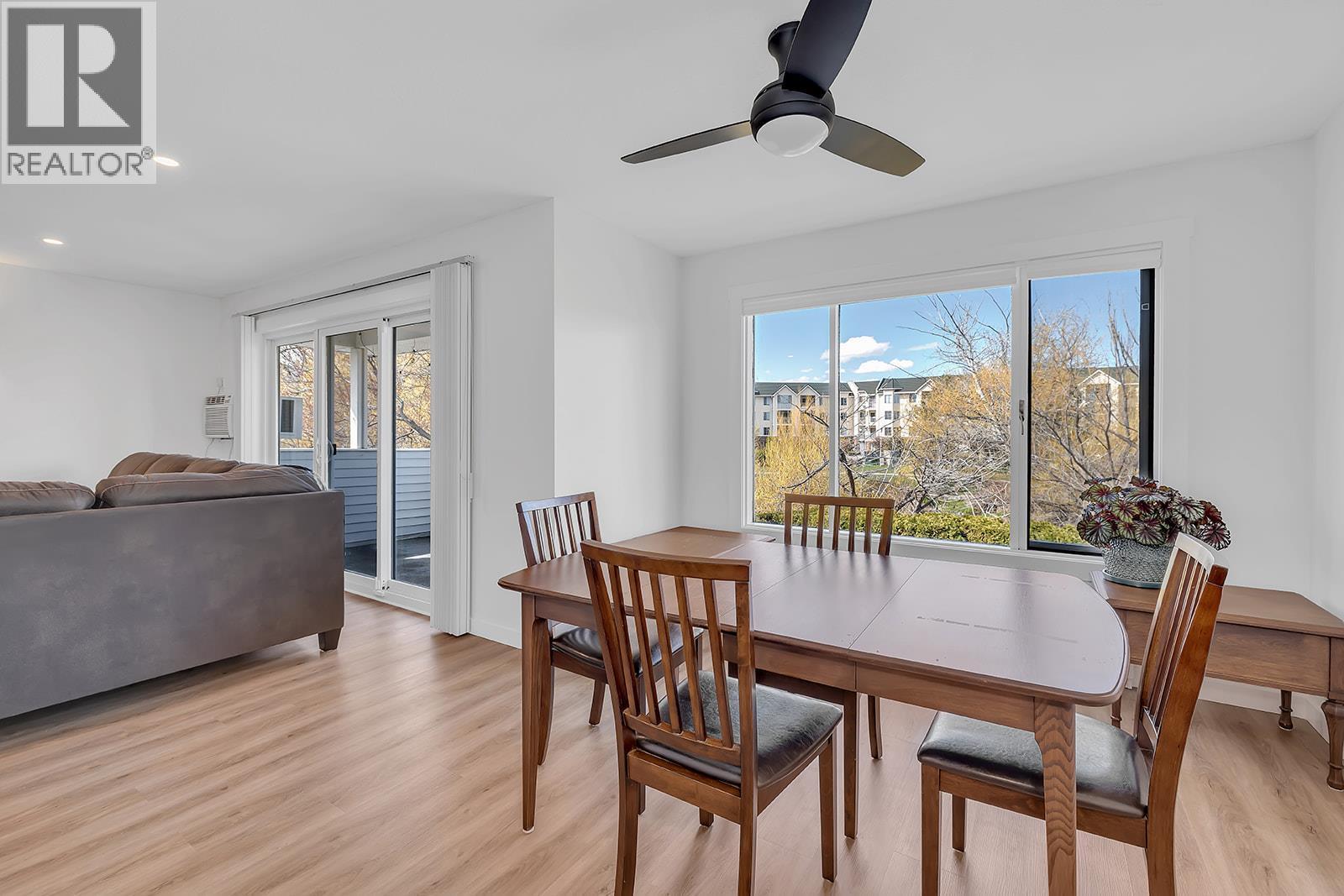 3370 Casorso Road Unit# 14