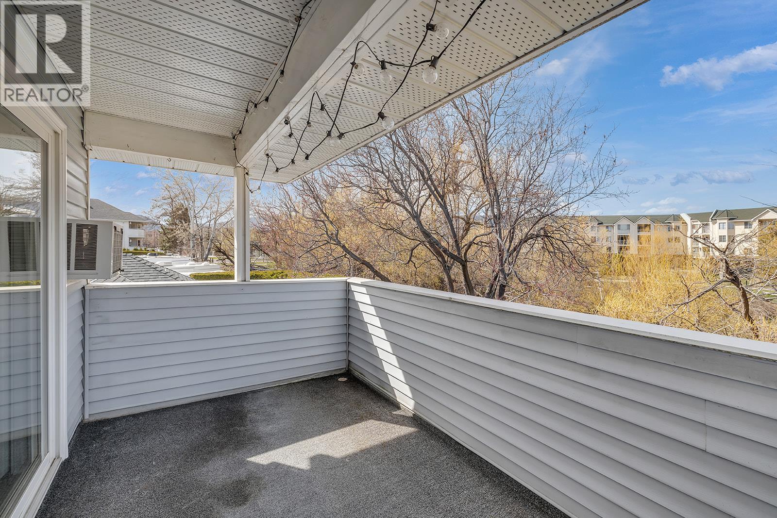 3370 Casorso Road Unit# 14