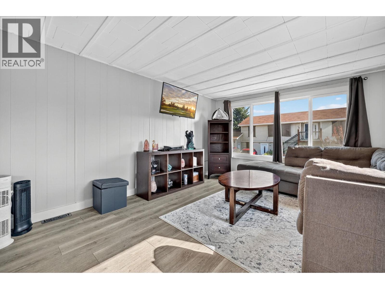 8945 HWY 97N Unit# 34