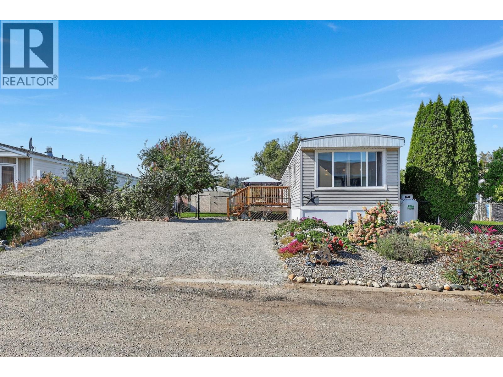 8945 HWY 97N Unit# 34