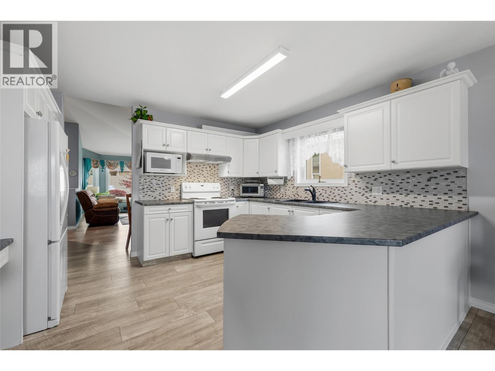 2250 Louie Drive Unit# 69
