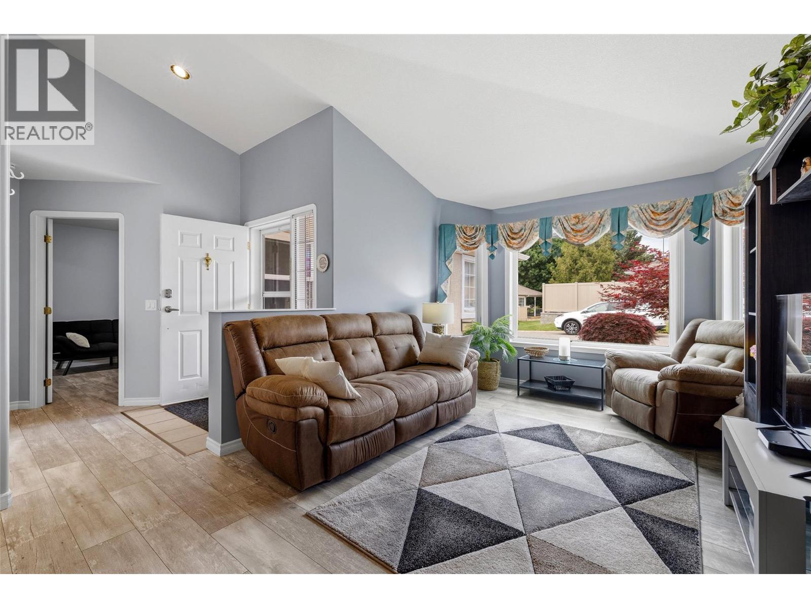 2250 Louie Drive Unit# 69