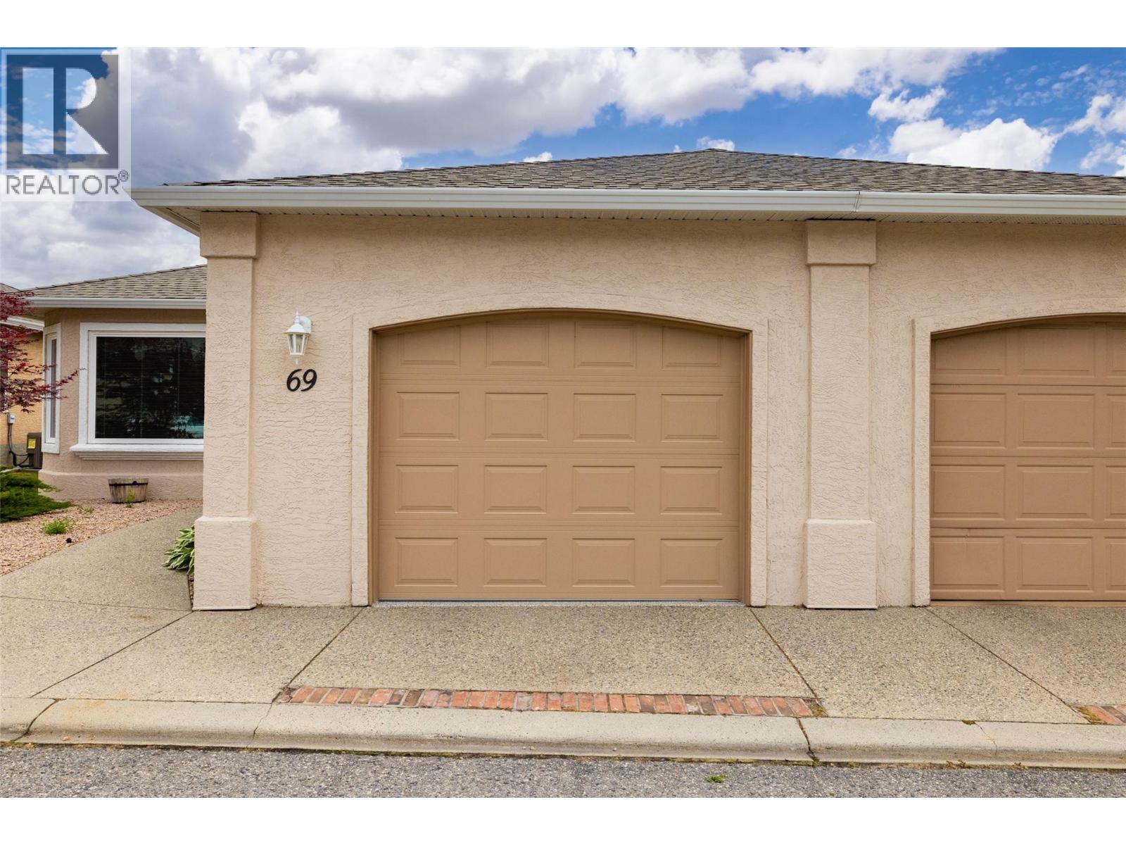 2250 Louie Drive Unit# 69