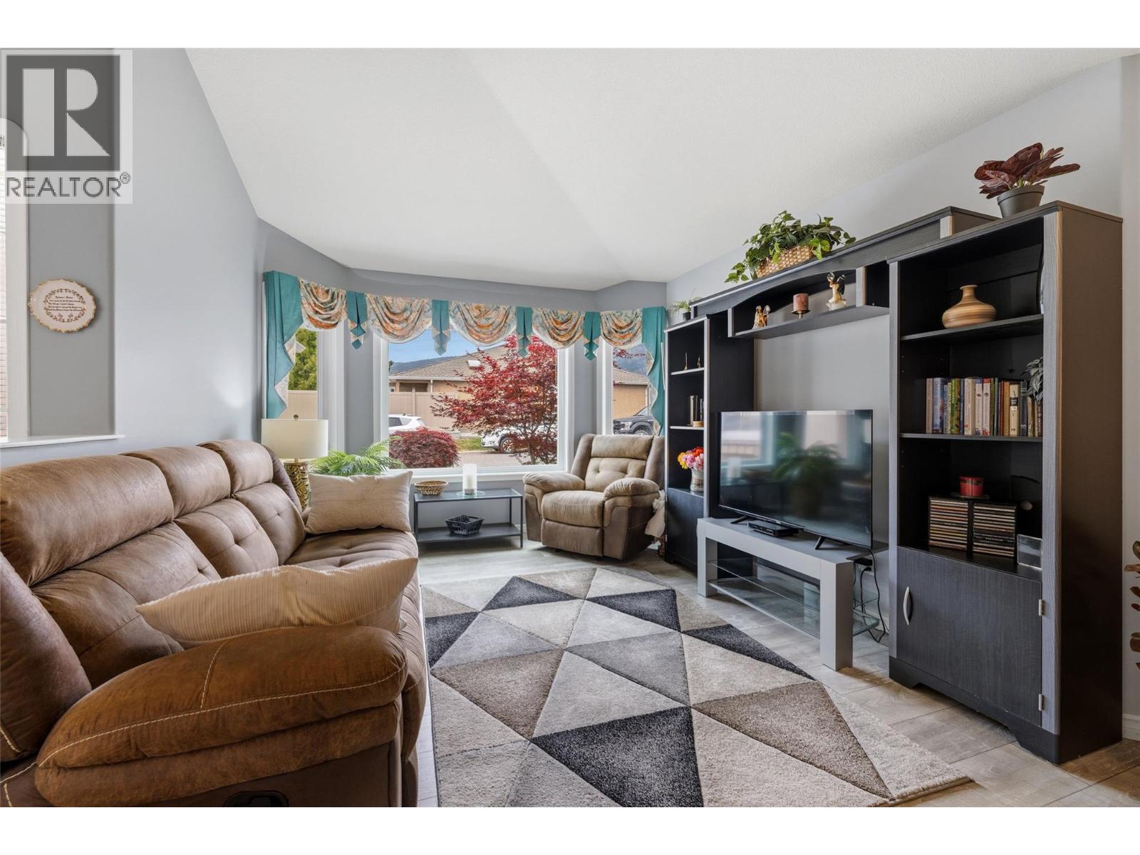 2250 Louie Drive Unit# 69