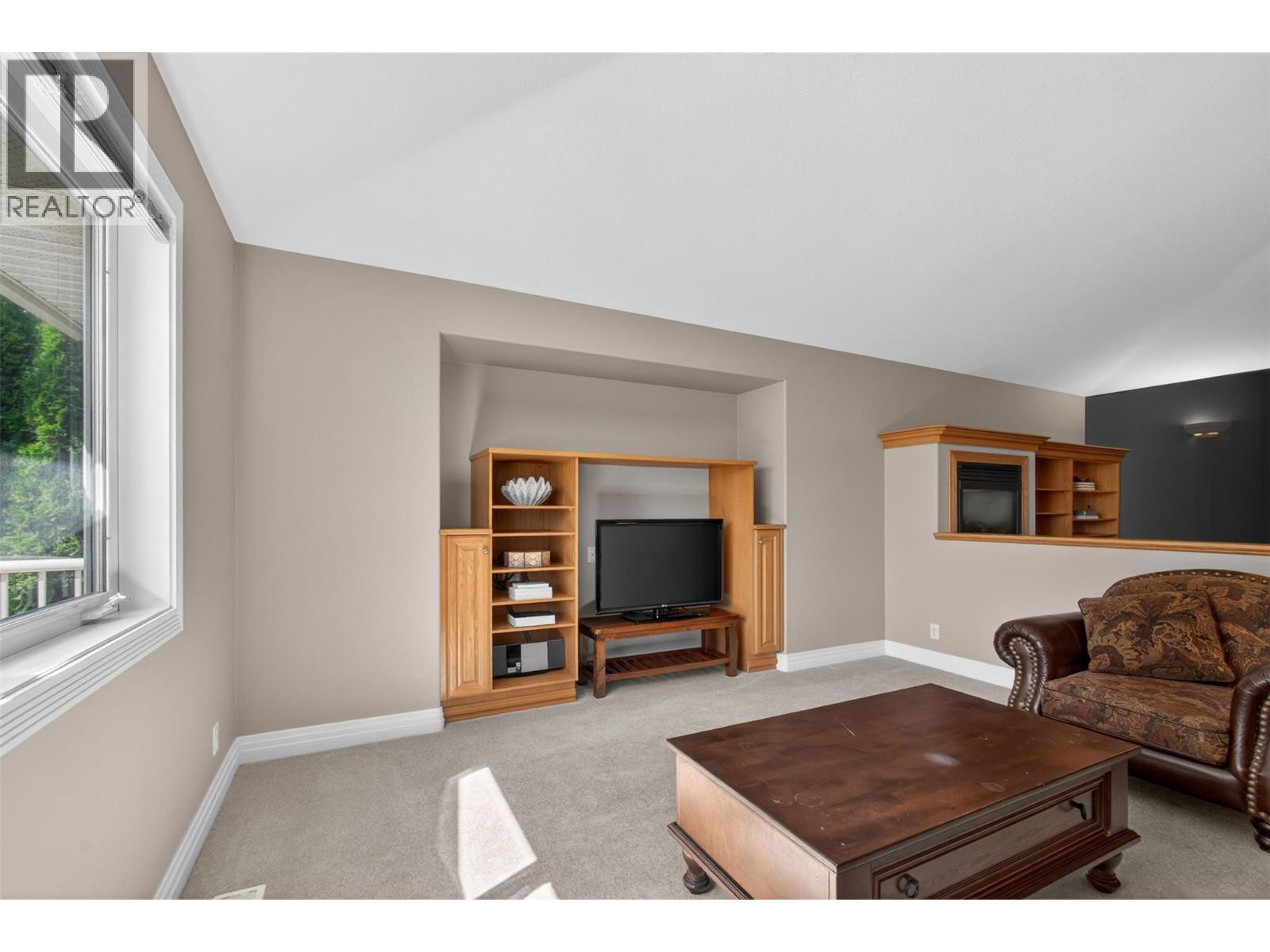 4618 Darin Place